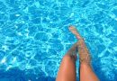 Jak udržet křišťálově čistou vodu v bazénu? Bez kvalitní filtrace a bazénové chemie se neobejdete