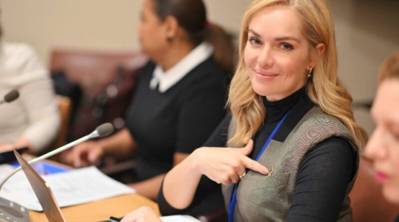 Taťána Kuchařová se zúčastnila v New Yorku zasedání Komise OSN pro postavení žen. “Potřebujeme podporu všech žen a uvědomělých mužů,” prohlásila!