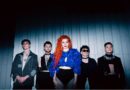 MYDY šokují novým klipem k singlu Red Flag Parade a zvou na bizardní hostinu