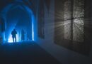 Příběhy ticha a zvuku, světla a tmy. Plzeň hostí unikátní světelnou výstavu Light Scapes – Krajiny světla