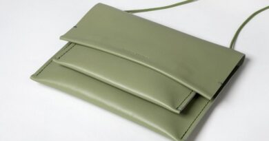 Novinka pro milovnice minimalismu – kabelka LAKA od Vulpes Vulpes